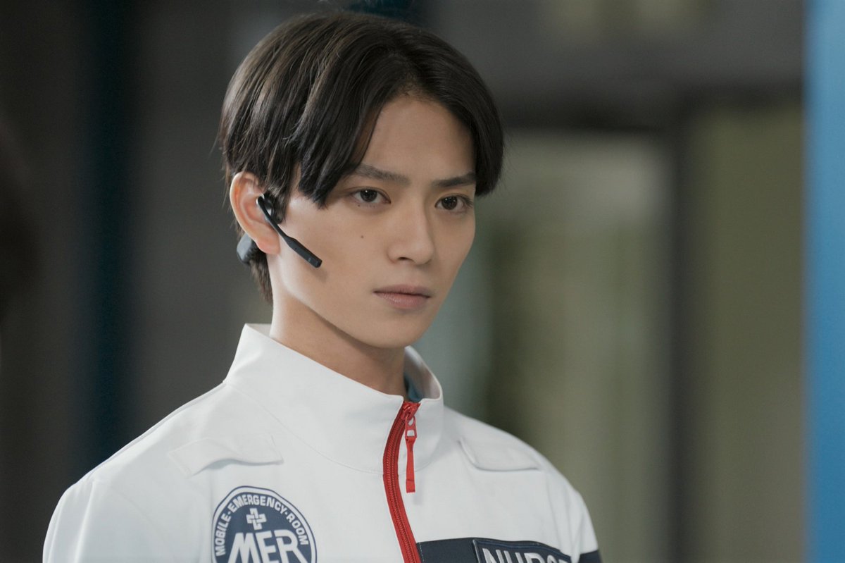 tokyo_mer_tbs's tweet photo. ◢◤ 滝野川宗 役  | #岩瀬洋志
￣￣￣￣￣￣￣￣￣￣￣￣￣￣
TOKYO MERの看護師
⠀
チームの最年少✨
冷静かつ迅速に対応で
過酷な現場をサポートする💉
⠀
#tokyomer
#キャピタルクライシス 
🎬𝟴月𝟮𝟭日(金)公開 https://t.co/BCy2gPrNWY
