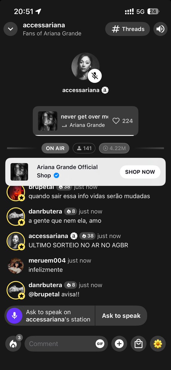 berthayla's tweet photo. @arianagrandebr @accessarianabr @infoari @germanotta_12 https://t.co/HFRMeeZWR1
