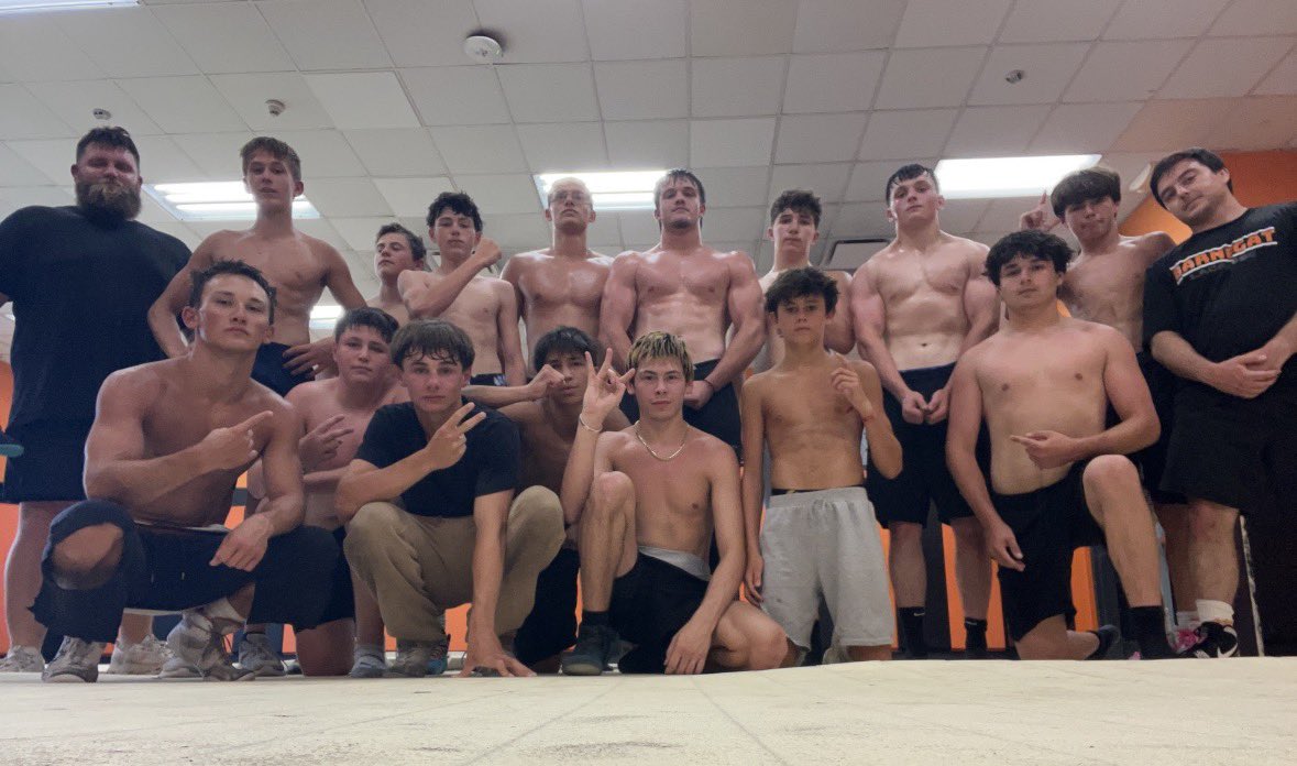 anthonycasale26's tweet photo. Summer Wrestling practices are wrapped up, 🤼
Ready for my sophomore season this winter.  #BGwrestling #CO29 #HSwrestling #BarnegatAthletics #NJwrestler #wrestling https://t.co/YCuV9OG0YE