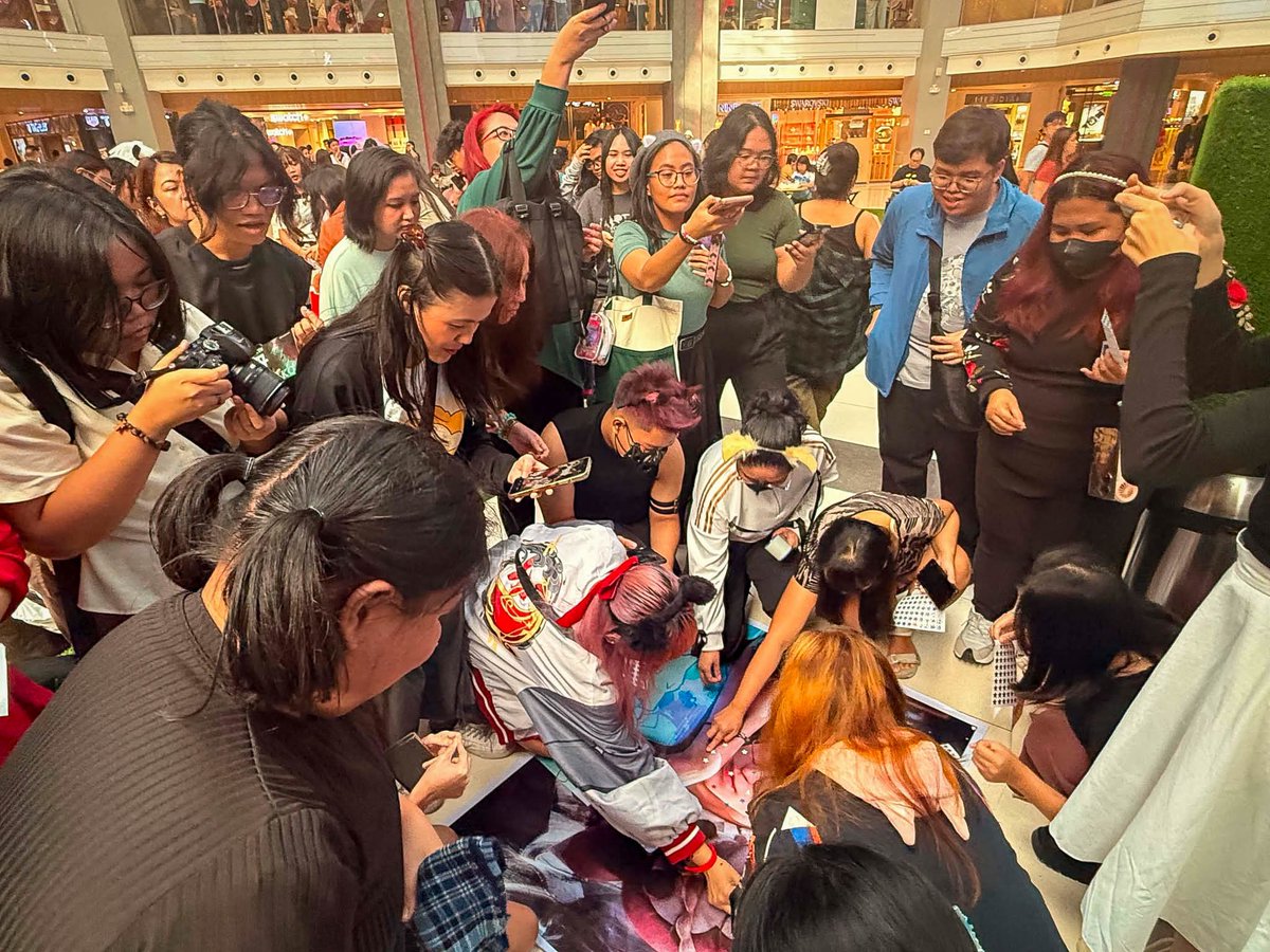 arisumimasen's tweet photo. This was us, July 11, 2026. 💚🐺
We will never let go, we will never forget.

The Pack awaits for the Alpha's return.

Valko's Wolf Pack PH 💚 representing 🇵🇭 
#BringValkoBack #ValkoIsLoved #ValkoIsGoodestBoy #ValkoProtectsEarth

📸©Kūhaku Media https://t.co/SjD01DpEtz