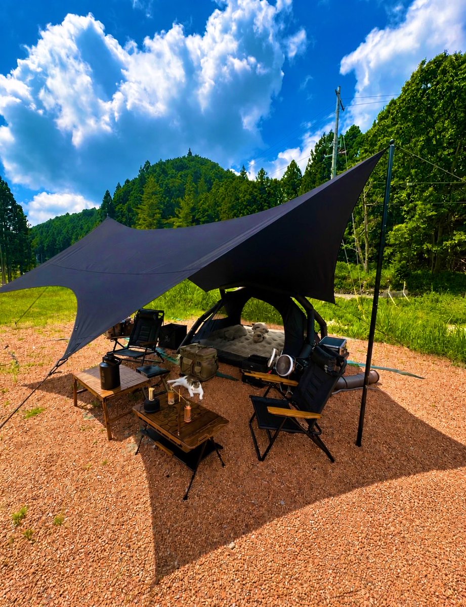 ino_camp_'s tweet photo. #7月のキャンプを写真4枚で振り返る

灼熱Mioキャンの1回🏕️
皆で乾杯して川で遊んで避暑🏊

三重でのキャンプの合間に
ノリと勢いで電車で京都に行くなど🏃

7月も楽しかった♪ https://t.co/xqDAe1oKah