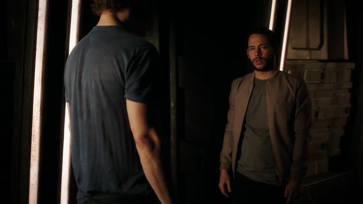 darkmatterfan3's tweet photo. ๐๐ : ๐๐น๐น ๐๐ต๐ฒ ๐ง๐ถ๐บ๐ฒ ๐ถ๐ป ๐๐ต๐ฒ ๐ช๐ผ๐ฟ๐น๐ฑ (๐ฏ๐
๐ฌ๐ฐ) #6
๐๐ถ๐ฟ ๐ฑ๐ฎ๐๐ฒ: Jแดษดแด 23สแด
, 2017
#DailyDarkMatter #DarkMatterSeason3 #CanadianScifiTV #RazaCrew #Raza #scifi #AlltheTimeintheWorld #AnthonyLemke #MishkaThรฉbaud #DarkMatter https://t.co/OeXPZmtsHg