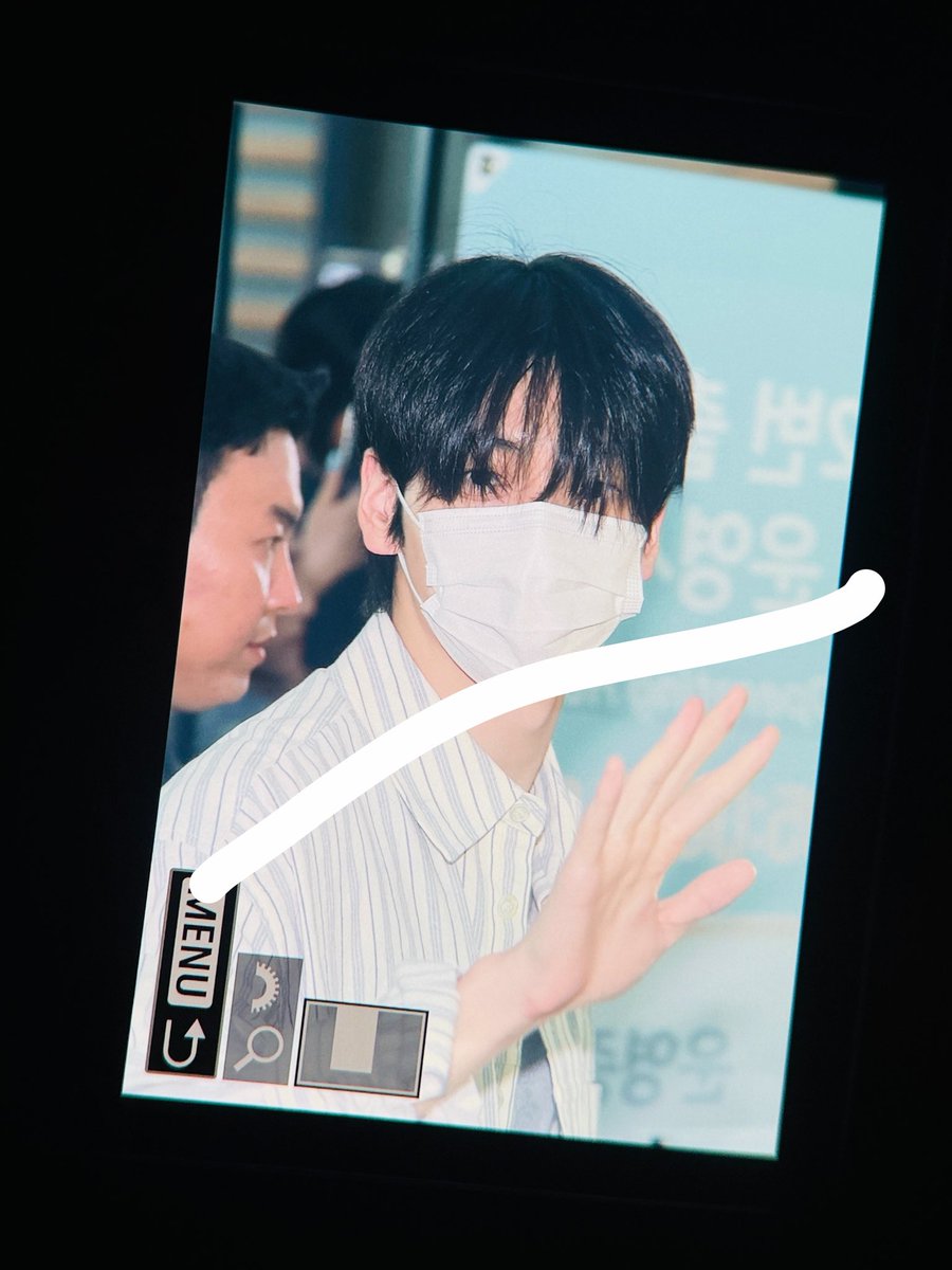 daerialpha's tweet photo. 260801 공항 출국 사후데이터 판매합니다

문의: https://t.co/noXAlYbjzU 

투모로우바이투게더 TXT
연준 수빈 범규 휴닝카이 태현

있지 IZTY
류진 예지 리아 채령

데이터 DATA https://t.co/NV6AD3dnht