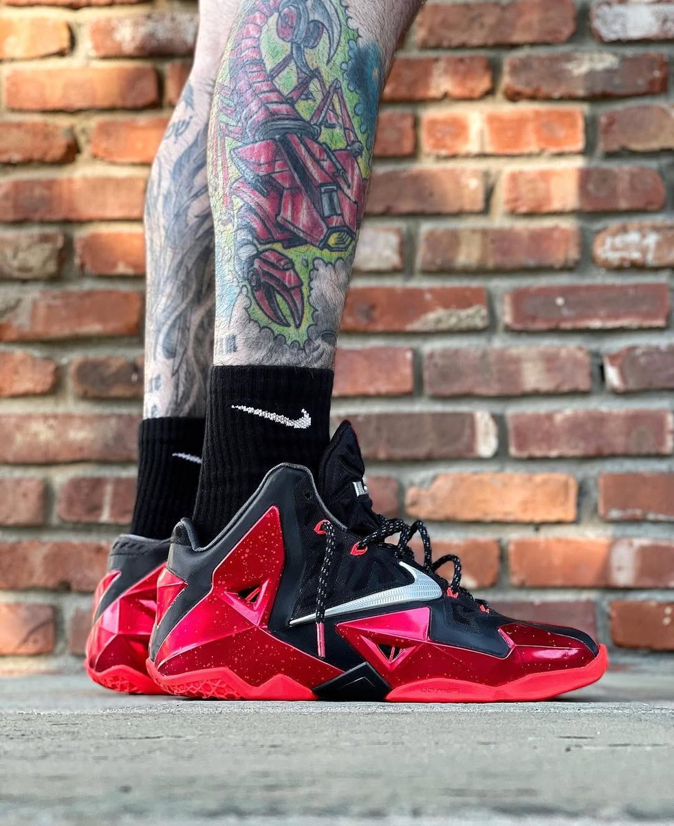 JustFreshKicks's tweet photo. Nike LeBron 11 "Away" (2013) ❤️ https://t.co/LtsTwoxWsA