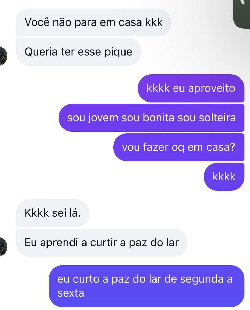 fonsterhigh's tweet photo. nojo de homem caseiro q vem com esses papo... bonita gostosa com disposição e com dinheiro vou curtir a paz do lar sim https://t.co/ZxOUusExXT