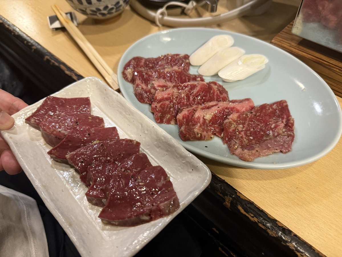 cuber_11_27's tweet photo. 焼肉を食べると幸せな気持ちになる
（単純なハッピー野郎） https://t.co/8mduRDEeGK