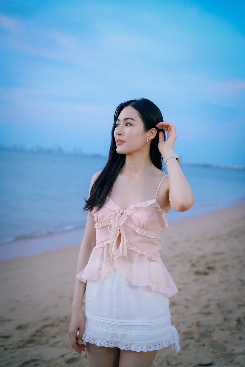 LOBH_TREND's tweet photo. สวัสดีเช้าที่สดใส☀️ แม่ๆ กะเช้าตื่นยังคะรบกวนตอกบัตรเข้างานด้วยค่ะ😂

LINGORM ILF EP7
#วาดฝันวันวิวาห์EP7
#หลิงออม 
#LingOrm https://t.co/Efa9G8aivP