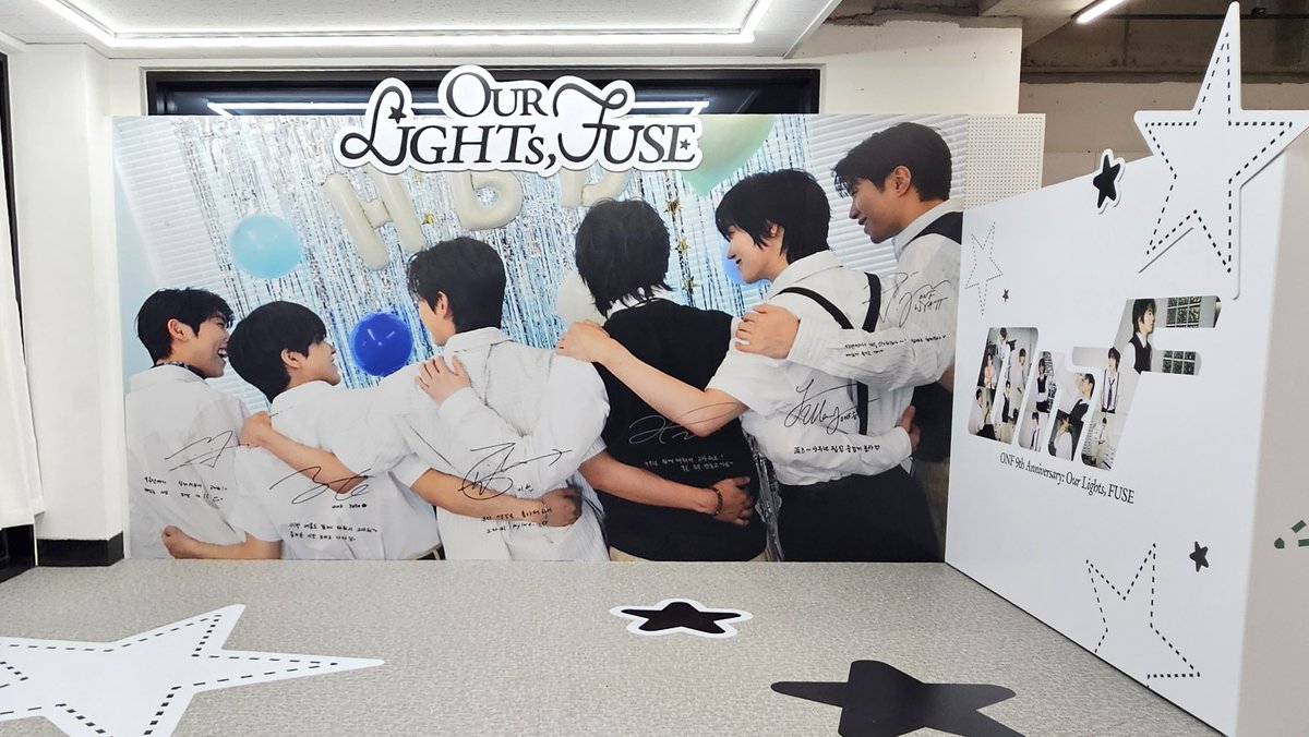 soundwave_korea's tweet photo. ONF 9th Anniversary: Our Lights, FUSE
OPEN

📅 2026. 08. 01. SAT – 2026. 08. 05. WED
⏰ 매일 10:00 – 20:00 (KST)
📍사운드웨이브 (서울시 마포구 독막로9길 30, 1층)

#온앤오프 #ONF
#ONF_9th_Anniversary
#Our_Lights_FUSE https://t.co/Xp0nNDHyJi