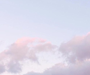 sar94737's tweet photo. New chapter begins ❤️ 🌸 🌊 https://t.co/5oFLRsxehF