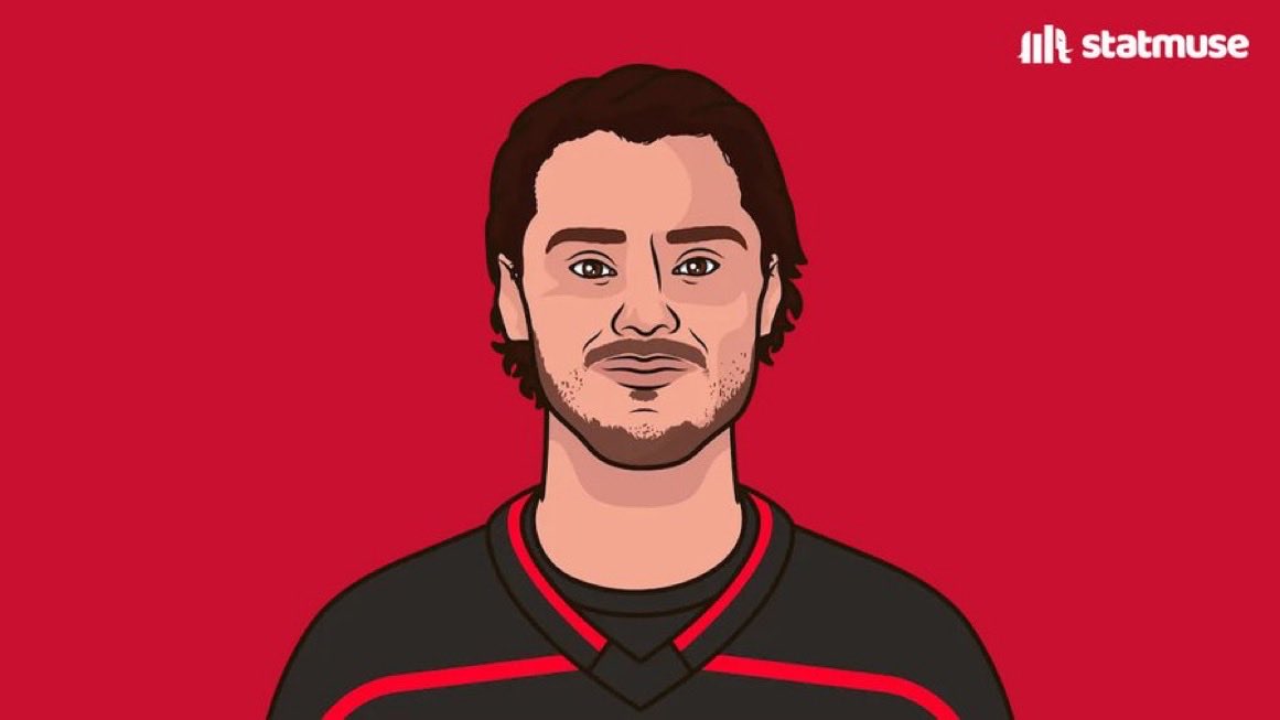 Hurricanes_Muse's tweet photo. I’d rather have the guy who’s is better on defense. https://t.co/Rc07YYhTEx