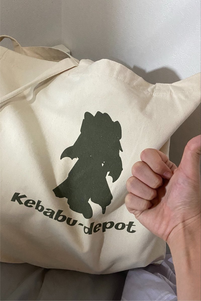 0414kebabutaiko's tweet photo. これから約10年ぶりくらいの大規模な家族旅行に出かけます🙇‍♂️
10日間は配信が出来ませんが何本かの動画が更新されますので楽しみにしててください‼️‼️

旅行の中でゲーセン巡ってどこかに出没する事もあるかもしれませんが見かけたら気軽に声かけてください✌️ https://t.co/ayUAwQJm4P