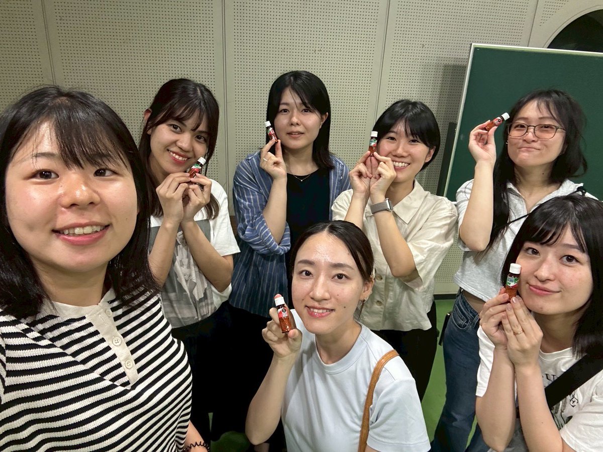 sparkle17me's tweet photo. 【3rd concert申込始まっています！】
お久しぶりです♪投稿が止まっておりすみません💦
8月になりましたね！Sparkle 3rd concertまであと1ヶ月です。練習頑張っています💪
コンサートへのお申し込みが始まっております。下記リンクよりアクセスしてください♪

https://t.co/80wrBfFrHD https://t.co/ILpxiRqgb6