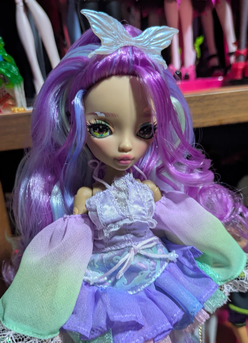 dollyknife on X: 