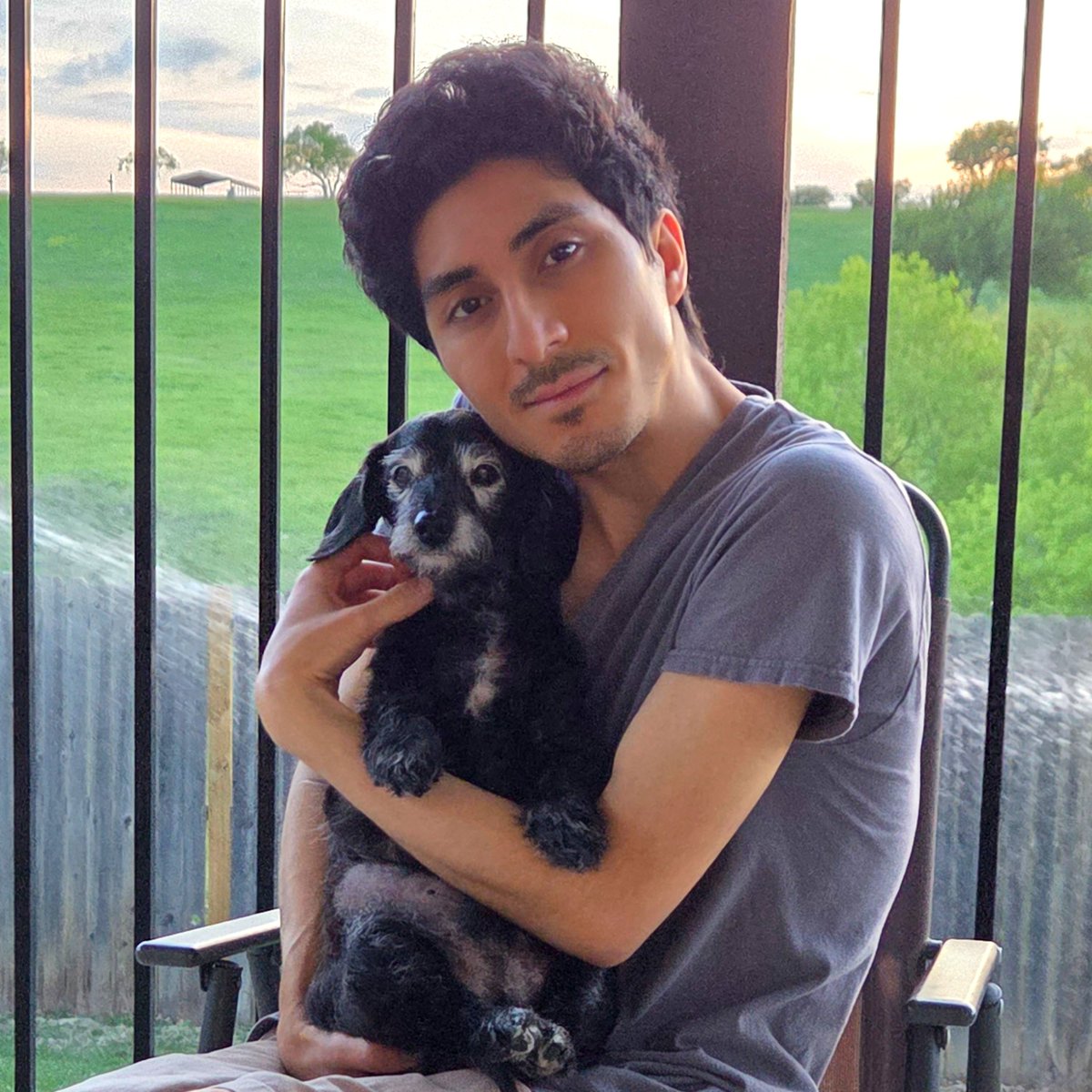 SLOplays's tweet photo. Goodbye Link. The day I've dreaded for a long time. I'm so grateful & fortunate that you have been in my life these past 15 years. You were always there for me during my worst points. You will always be my best little buddy. My baby. I wish you could've stayed with me forever. I hope you can rest peacefully. Love you so much Linky boy ❤️
