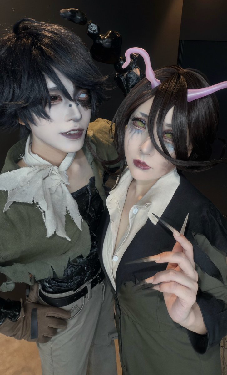 _rrrust_'s tweet photo. ハンター化の二人 https://t.co/sGs0ndLdtJ