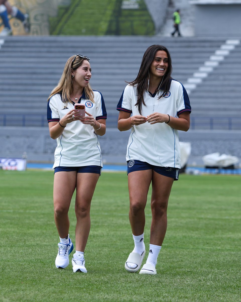 LigaBBVAFemenil's tweet photo. 🔛😎 Llegó el día, hoy vuelve el futbol en la Liga Femenil BBVA. 💋
#GaleríaDeLlegada | #CAZvsATS https://t.co/szuBgdYjLn