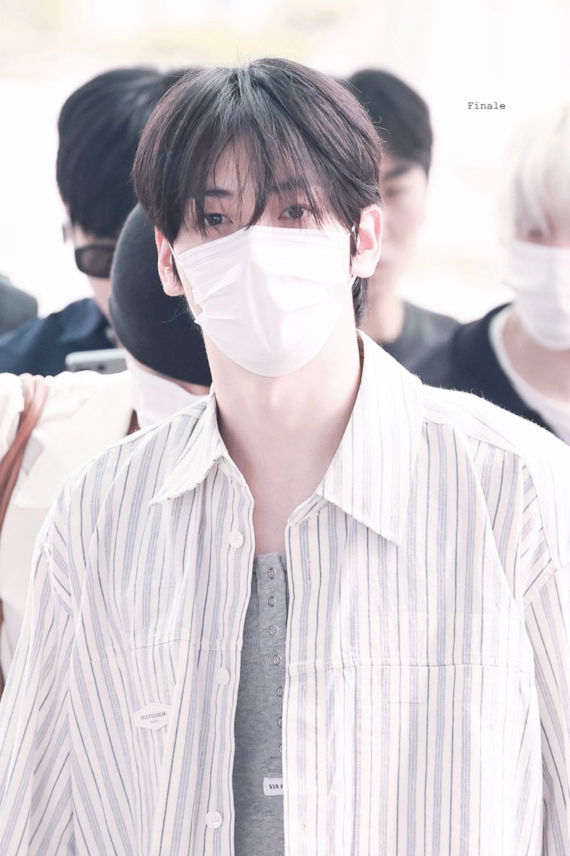 finalesoob's tweet photo. 260801 
앞머리 눈 찌를 것 같음ㅋㅋㅋ
#수빈 #SOOBIN #スビン
#투모로우바이투게더 #TXT https://t.co/cfVxYOYHdZ