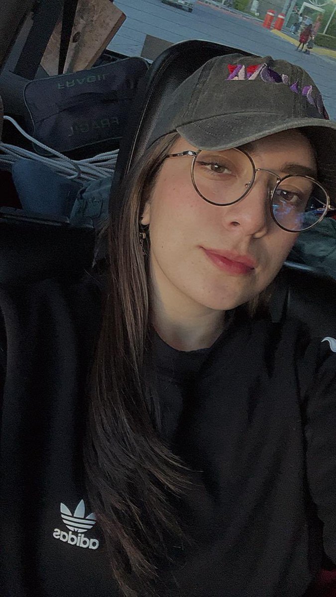 Typa__Girl's tweet photo. My boo 💗 https://t.co/T60vQsFxIc