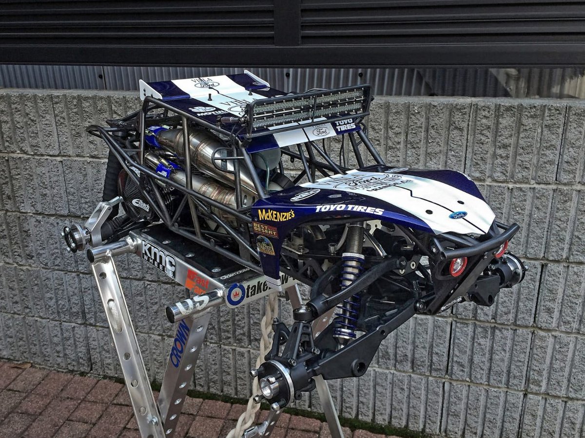 JHEPTOKYO's tweet photo. 愛車みて週末を盛り上げる❤
1/5 scale #ラジコン ツインエンジン https://t.co/hoQZ5lYmq5