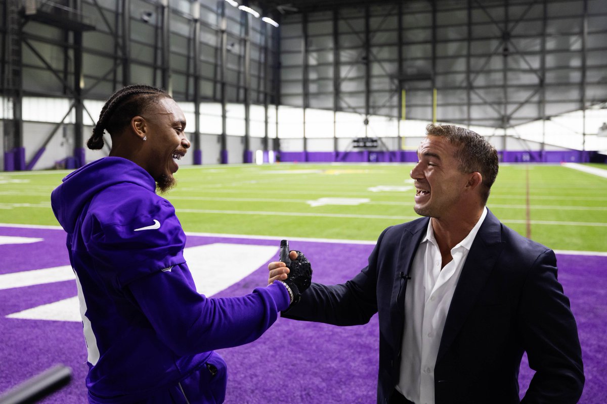 Minnesota Vikings tweet media
