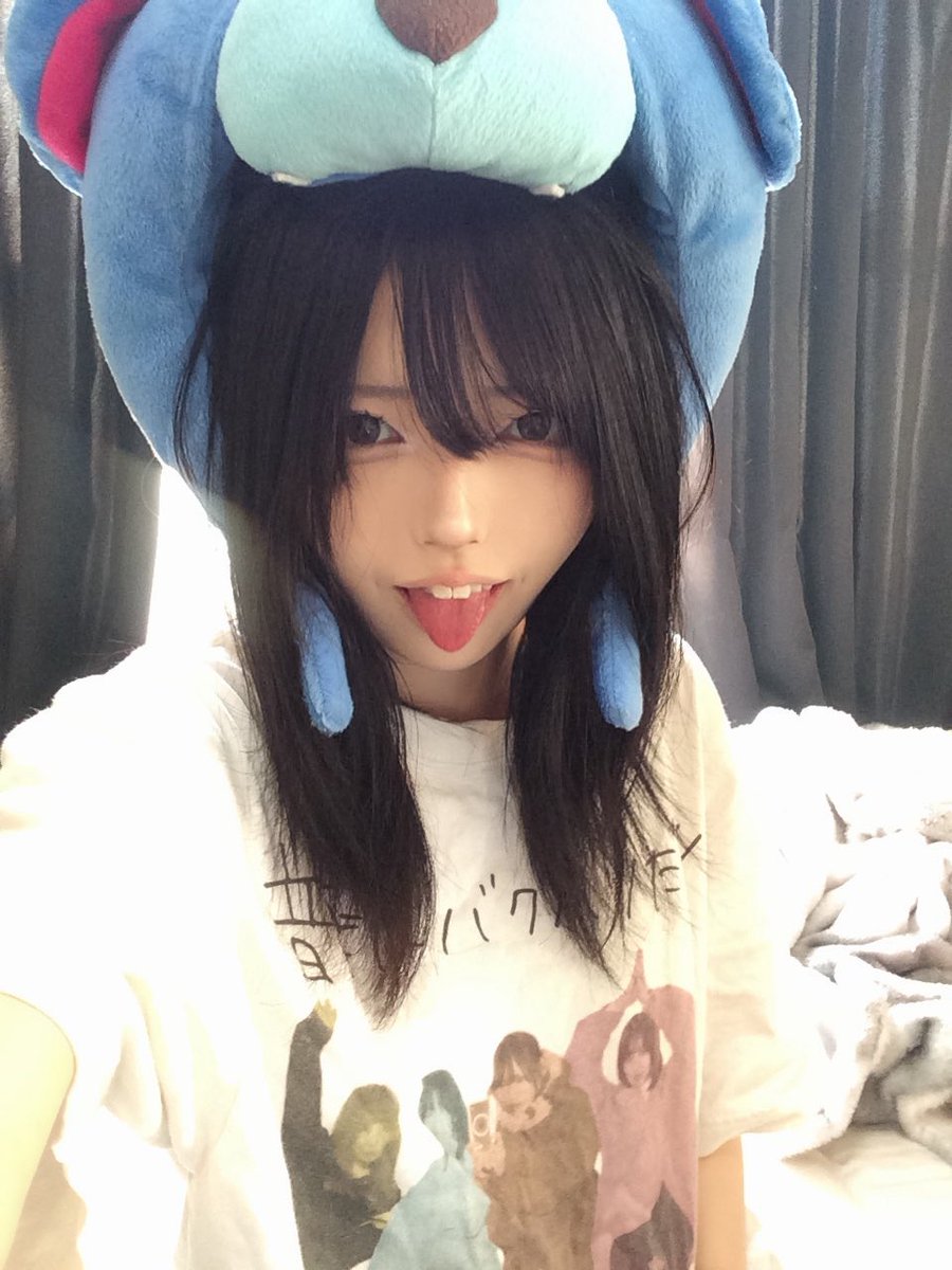 idwnde's tweet photo. ニャー https://t.co/Fn5yo0L7eN