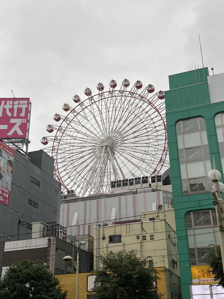 chanken0731's tweet photo. 札幌ノルベサ（観覧車）誕生日だと2周もしてくれて、なんと無料という有り難さ... https://t.co/p6kG03In6U