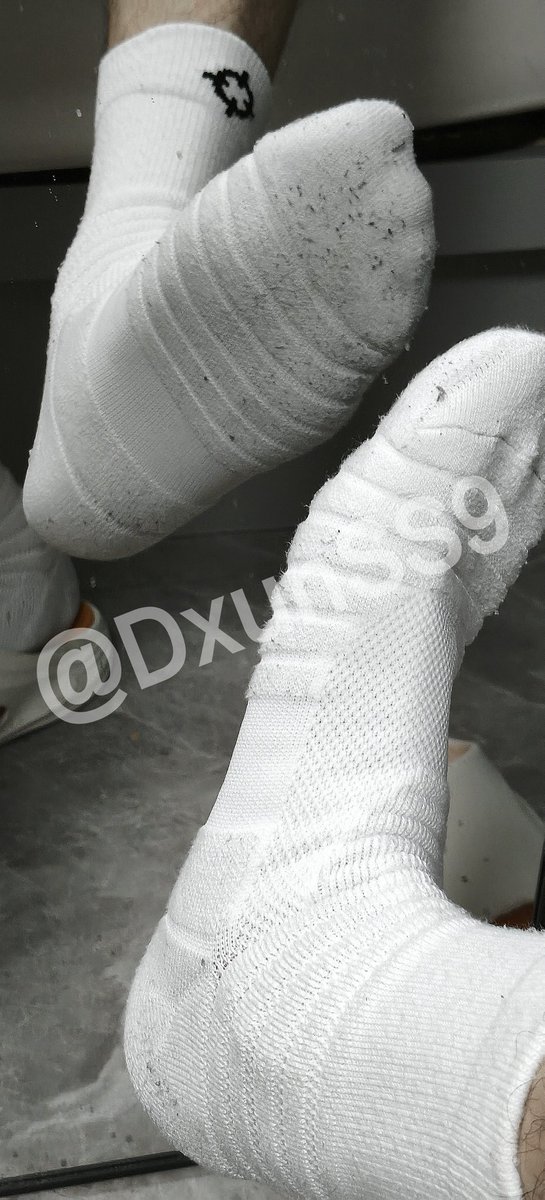 Xun_dom88's tweet photo. 崇拜你驯祖宗么？老子脚底的ATM奴🤑😈不就喜欢磕头膜拜虔诚上贡？滚来舔臭白袜🦶
#ATM #傻逼男同 #无脑傻逼 #atm #狗奴直男 #无脑 #S #傻逼 #恶堕 #羞辱 #gooner #臭脚 #爷们 #男大爹 #直男爹 #无脑恶堕 #直S #无脑傻逼 #白袜 https://t.co/fXeF8NlNPS