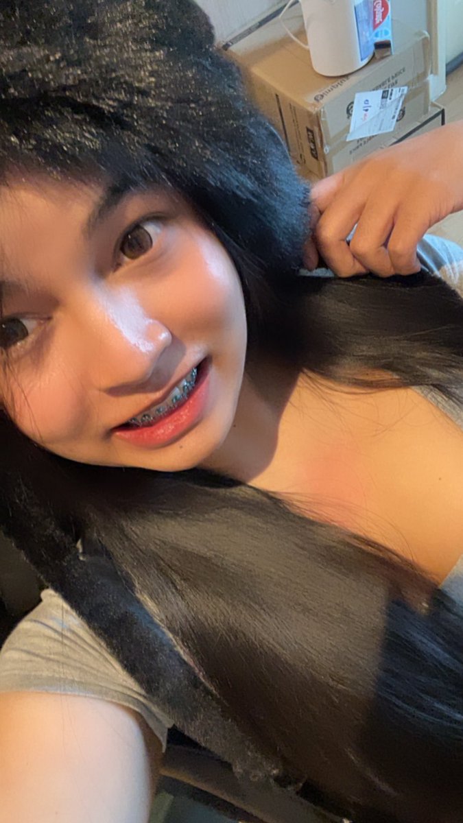 airintar's tweet photo. หน้าอกแดงๆอีกแล้วโดนไรมานะ 😵‍💫 https://t.co/Hh5tFchRUx