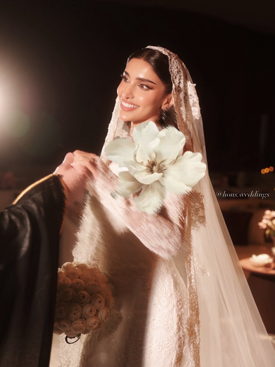 Honsweddings's tweet photo. Saudi weddings 🇸🇦
حفل زفاف شادن الحديثي ومتعب العريفي ✨
#bride #weddings  #gulf_wedding #weddingday #saudi https://t.co/XaXhON3yvq