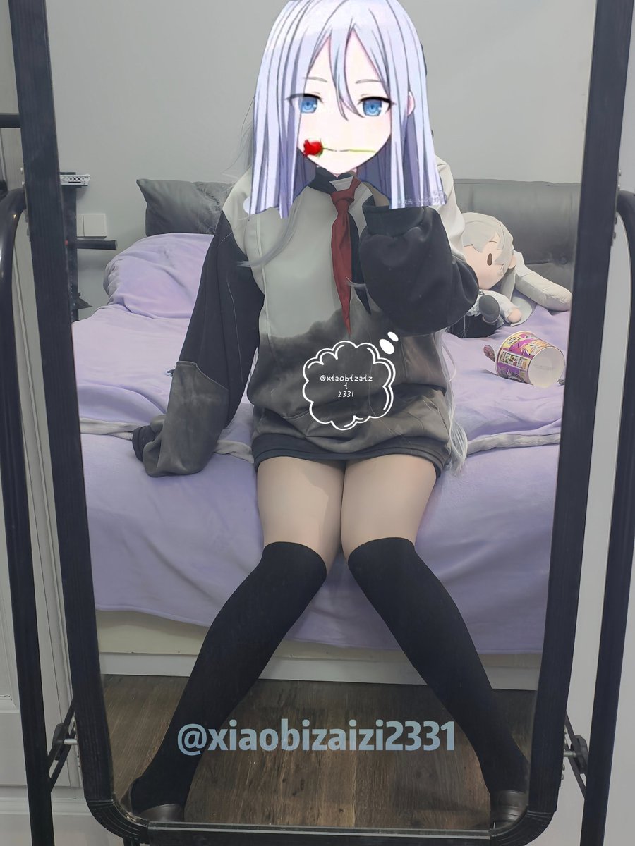 xiaobizaizi2331's tweet photo. 小气走走了
#宵崎奏 #prsk_cos #knd https://t.co/XZTghskxKA