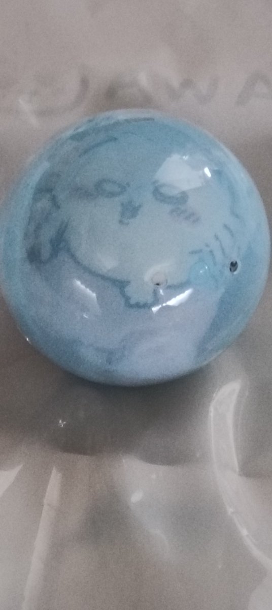 hackberry_'s tweet photo. 交換
ちいかわ　人魚の島のひみつ　巾着ポーチ　ガチャ　

譲:モモンガ＆古本屋
求:ちいかわ＆ハチワレ、ちいかわ＆ハチワレ＆うさぎ、島二郎

500円で譲渡も可能

吉祥寺駅で手渡しのみ

お気軽にお声がけください https://t.co/XANfPS5GzN