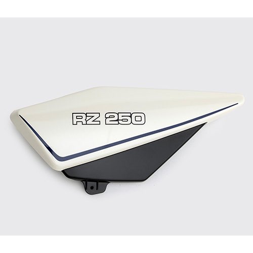 noguchi_motors's tweet photo. ヤマハさまより…
　　〜　部品復刻プロジェクト　〜

RZ250
復刻サイドカバー＆テールカウルセット
リリースしました(((o(*ﾟ▽ﾟ*)o)))♡
当店でも予約受付中っす✌️

今後も絶版部品を
続々復刻予定とのことなので
古き良きヤマハ車を愛す方には楽しみで夜しか眠れませんね🤭

本日もご安全に🫡✨ https://t.co/ujpUFuwfF7