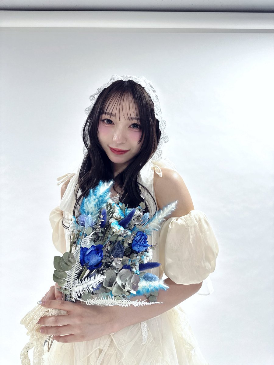 rise_ss0731's tweet photo. 塩川莉世26歳になりました🫧

たくさんのお祝いメッセージ本当に嬉しくて全部目を通しています。
みんなの心に寄り添えるアイドルになれるようこれからも頑張ります。

だいすきだよ！ https://t.co/5T9YcGOPzK