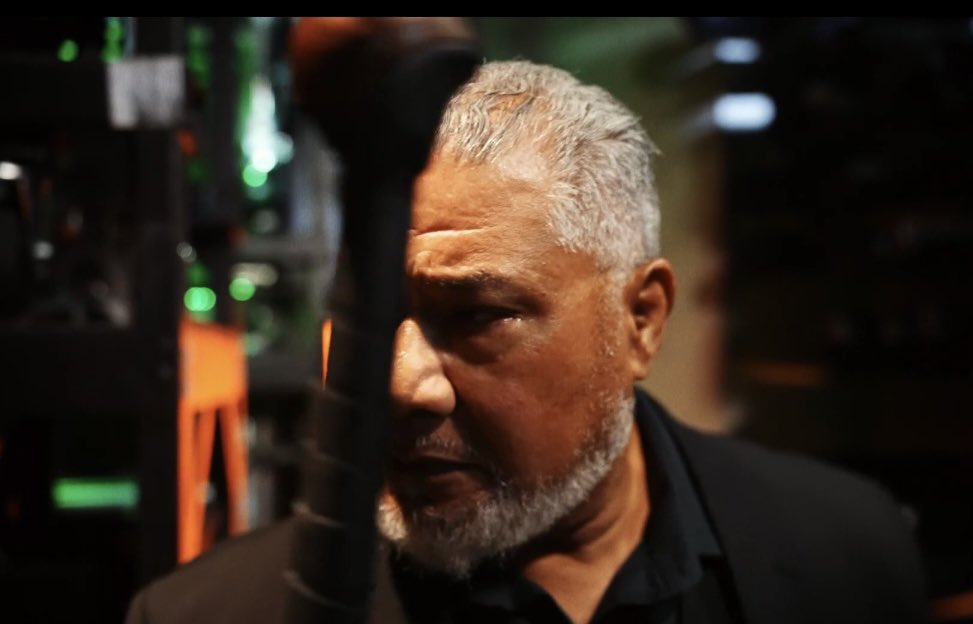 FadeAwayMedia's tweet photo. “YOU ARE THE SOMS OF HAKU GO MAKE THEM FEAR US AGAIN”

OH MY GOODNESS 

🔥🔥🔥🔥🔥🔥🔥🔥🔥

#Smackdown https://t.co/YQyA8265n3