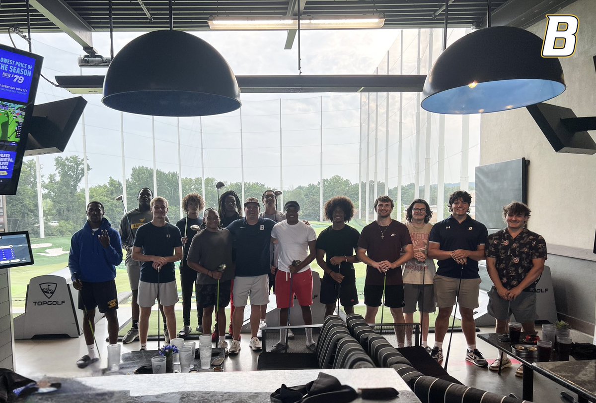 Bucks_Football1's tweet photo. Our seniors enjoyed an evening at Topgolf. We’re proud of this group and excited to watch them lead our program throughout the 2026 season.

#beELITE | #RackCity https://t.co/2gAVuhnGq6
