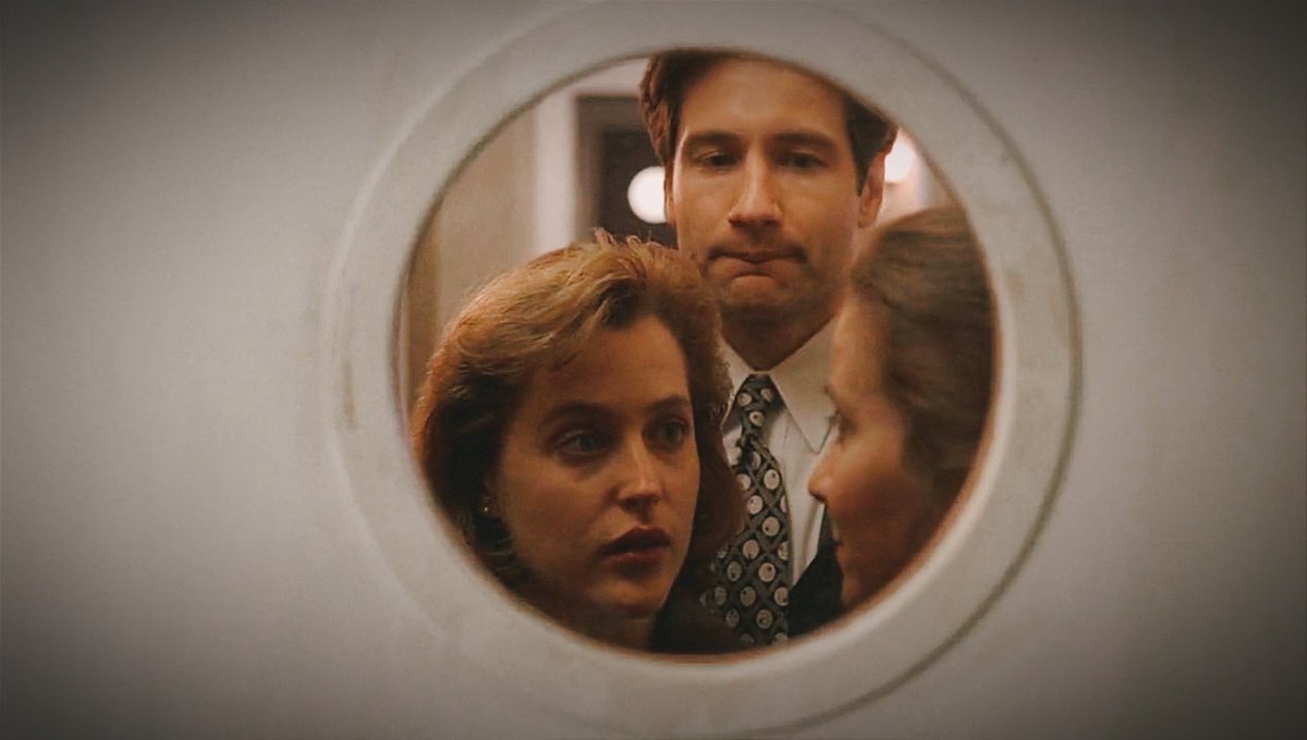 XFilesAesthetic's tweet photo. Mulder and Scully forever ♾️ https://t.co/1sk7nrIe1Q