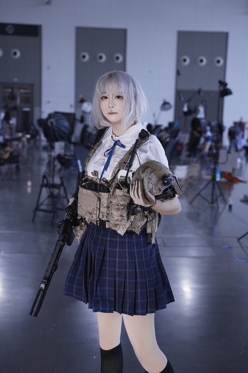 kpcat2142's tweet photo. 【2026.7】コスプレ / 武装JK
#cosplay #武装女子 #武装JK https://t.co/uhRfqN5EVf
