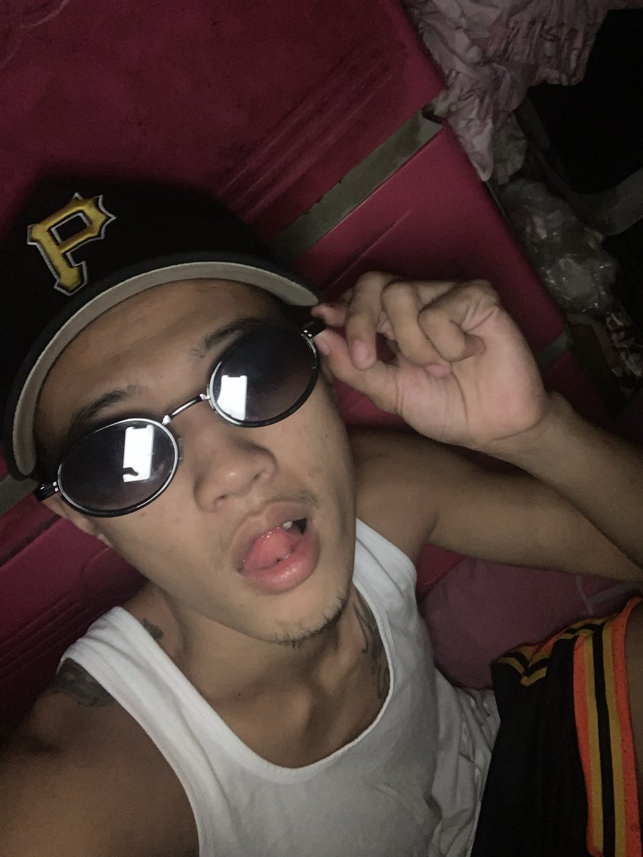 Jerichosannp's tweet photo. Free po ako ngayon dm napo kayo as telegram😋 https://t.co/gaQtXiER9v