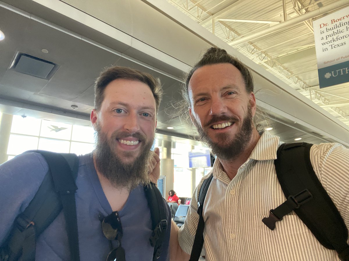 ScottRheeder's tweet photo. Just bumped into a @SpaceX legend @danhuot thanks for the chat and selfie - nice to meet you 🚀🚀🚀 @elonmusk @Gwynne_Shotwell https://t.co/38CyFH8X0H
