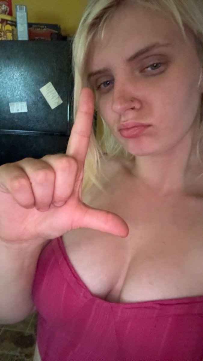 youpayhaleyj's tweet photo. i wanna go out tonighttt

pay for it 💋

#buyingcontent #findom #femdom #nsfw #horny https://t.co/vkMBcV0isj