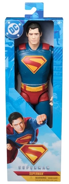 Aaron_Margolin's tweet photo. For those wondering why Freddy’s looking a little skinny, this is what’s known as a ‘Coffin Box Figure’

They’re popular in markets like Latin America as they’re affordable, big, and made to fit on the same peg as similar figures from other IPs; so they have to be a specific size https://t.co/te0xn4WIIu