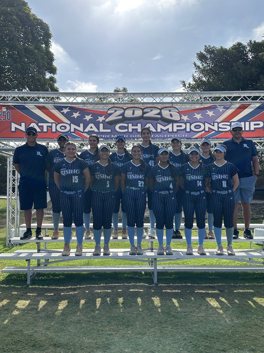 AutumnLavit's tweet photo. Proud of my team Arizona Rising Rodgers for going 3-0 in Bracket Play and making the quarterfinals of PGF Nationals! We play again tonight at 7:15PM at Great Park, Irvine CA @CoachVanW @PrepSoftball @AZinthecircle @ExtraInningSB @brentrincon62 @CoachLopez82 https://t.co/82GW7a3Bt7