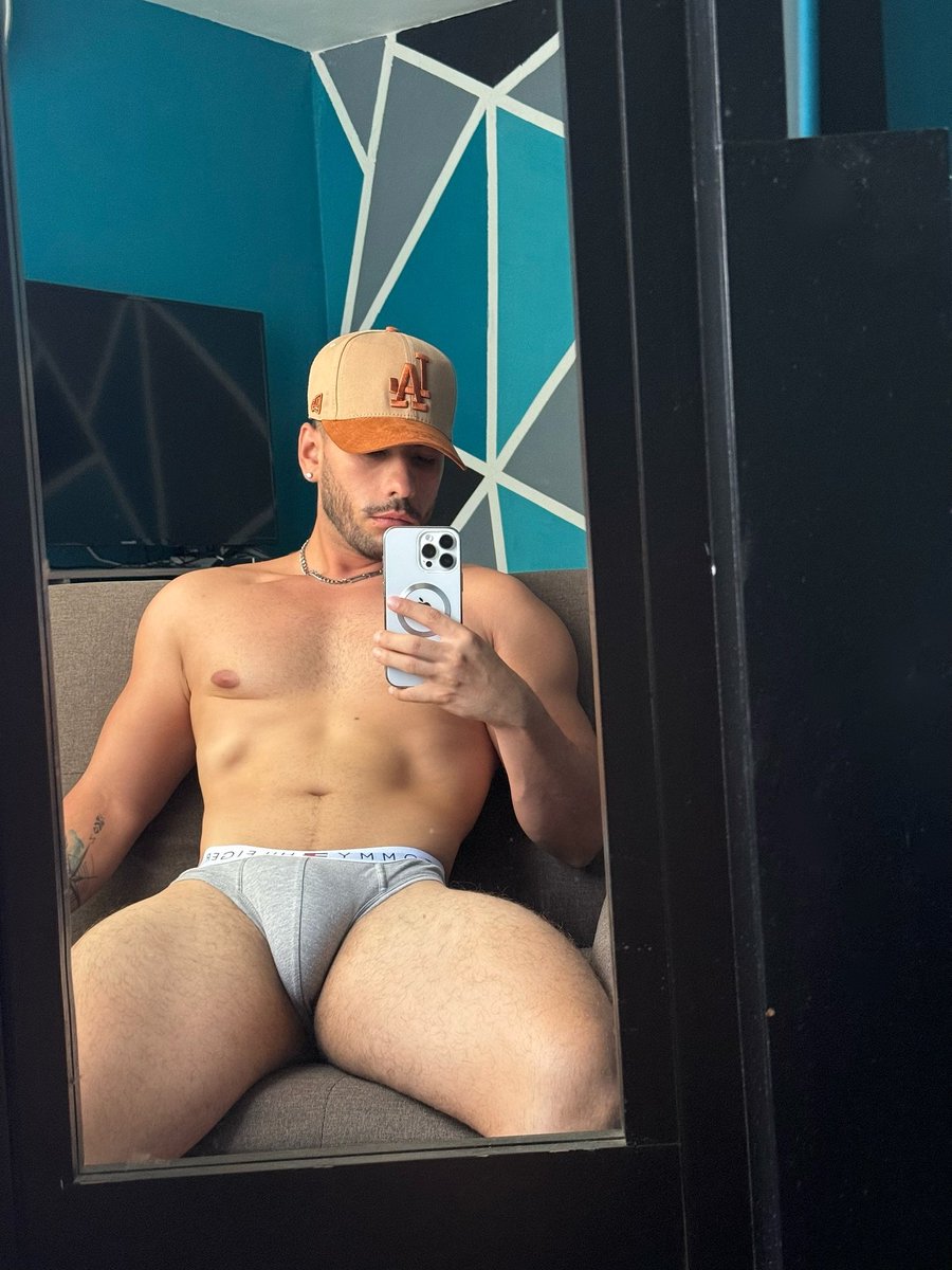hperfectox's tweet photo. Atleta perfecto. 💪😎💯

https://t.co/048RwCeJXB

Canales Oficiales 👇
👉 https://t.co/fN1mjD3dP0 👈

#HPerfectos #men #fitness #handsome #viral https://t.co/OUDnjjUxlo