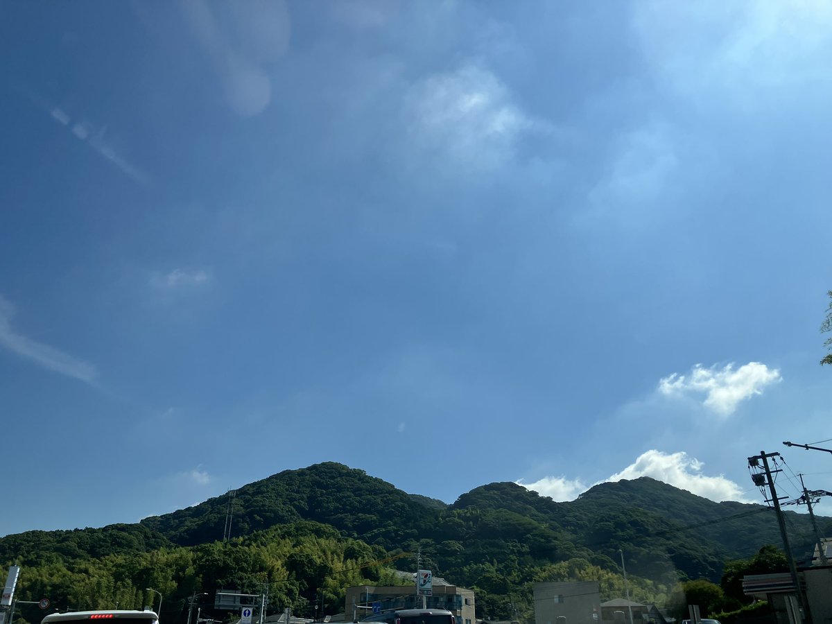 aorin203's tweet photo. 今日の立花山 https://t.co/7r3F4KPoGL