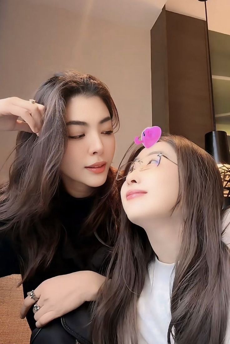 thinkfayo's tweet photo. ♡ https://t.co/BMfIU2EBXS
