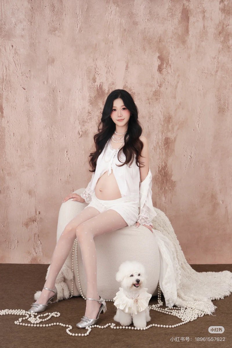 SexyPregnancy's tweet photo. 白丝小狗性感孕妇 1 https://t.co/CPaJA0JGV9