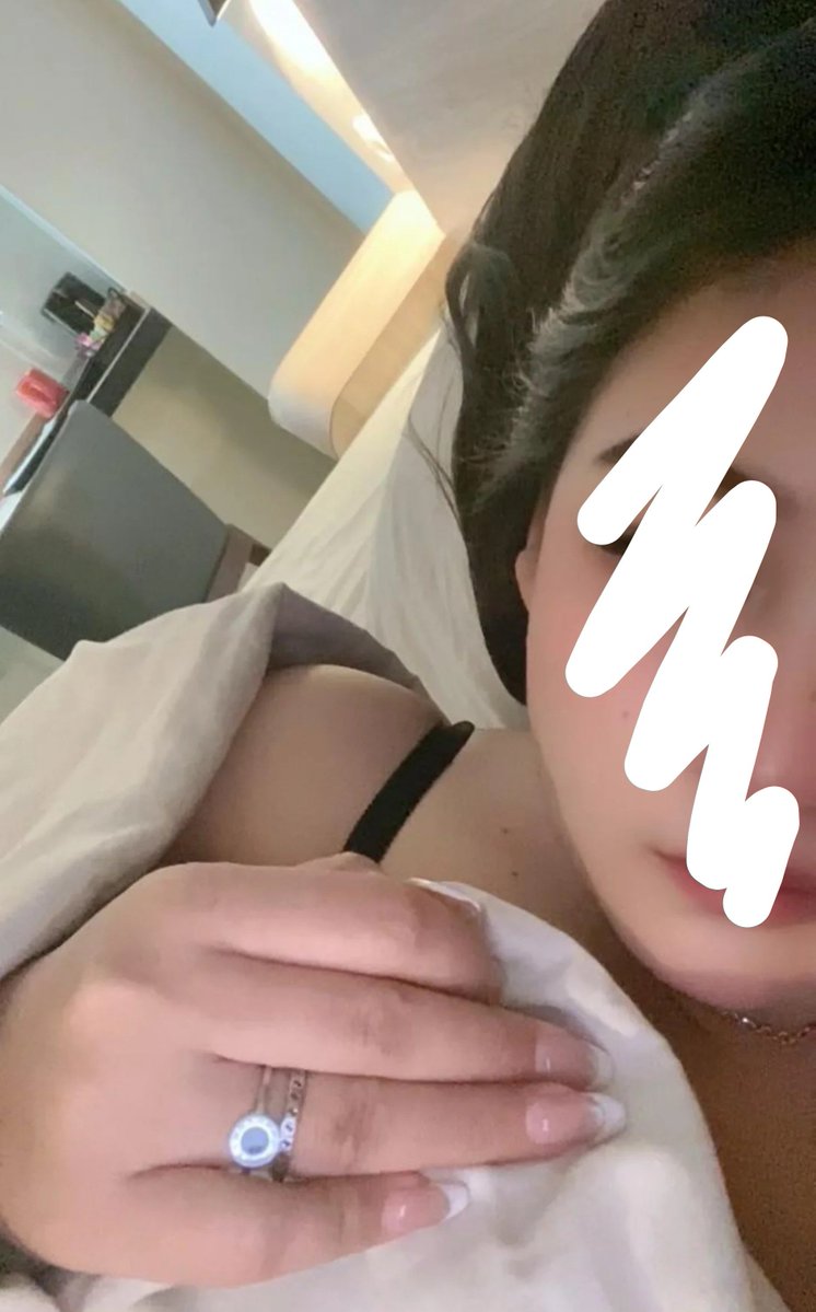 sabdabumirahayu's tweet photo. Hari ini n besok terakhir di pontianak ya ganteng yg mau isi slot masih bisa ya
#bopontianak #availpontianak #bokalimantan 
Yg mau virtual juga ready yach #vcs #vcscolmek #kontenvidio https://t.co/v71hNuSK4Z