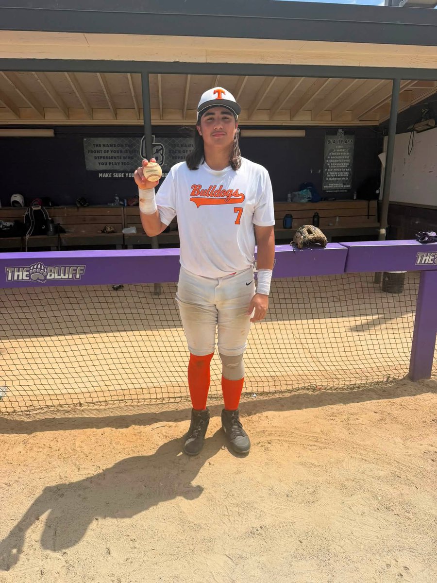 texasbulldawgs's tweet photo. Our 15U Texas Bulldogs ended the season in Atlanta last week!

Homeruns:
Max Vaughan x2
Isaiah Nieto x2
Major Carlin
Tanner Modesette 

Thank you to our players for competing with heart, our coaches for their dedication, and our families for their unwavering support all season. https://t.co/kSkCebbGIH