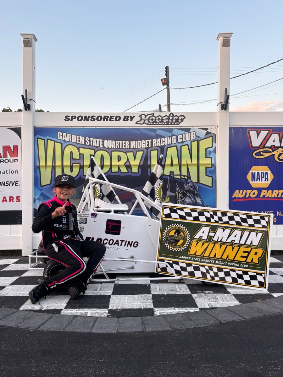 SkipFlores's tweet photo. Full circle moment bringing Harper up to Wall Stadium and racing quarter midgets where I started.  

Fun night w fam and friends! https://t.co/wOeijvt8VM