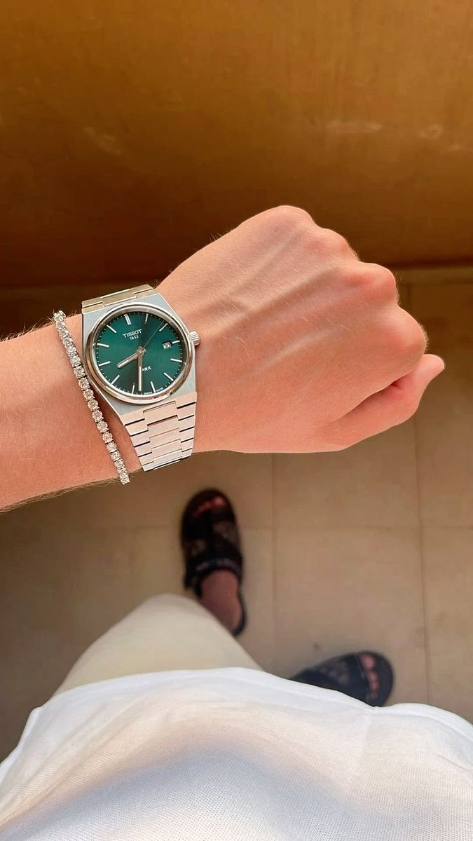 MensFashionGeek's tweet photo. Some collect trends. I chose the Tissot PRX. https://t.co/fJYbjwgnaq